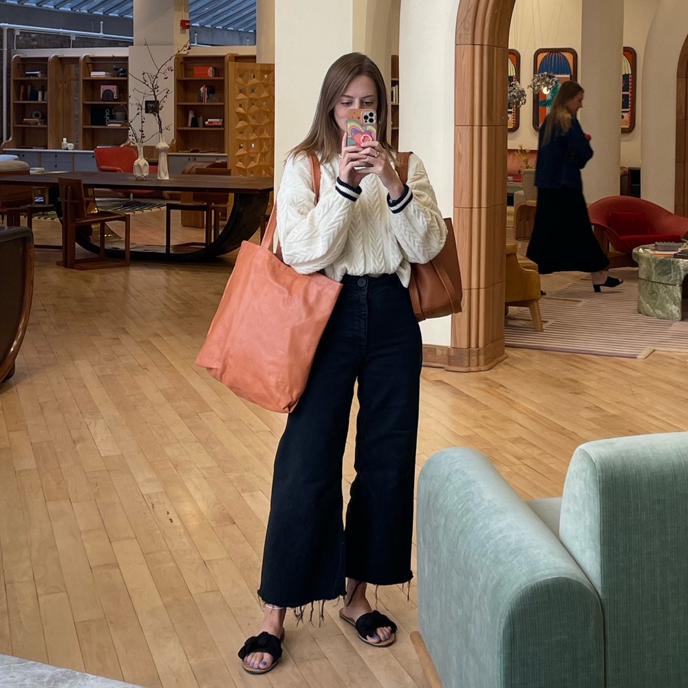 Meet your Posher, Alexandra